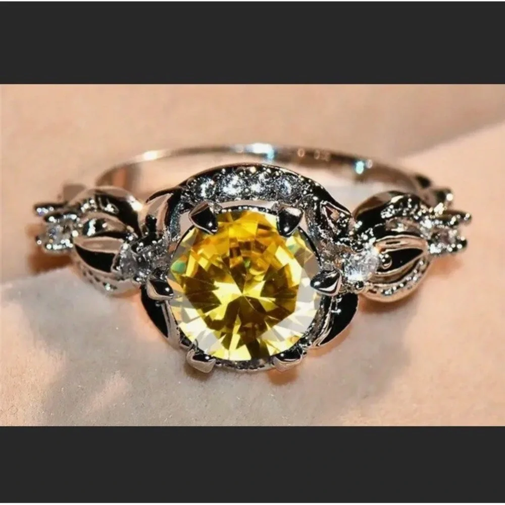 Silver Tone Cocktail Ring Champagne Center Stone White Gold Plated Size 7.25